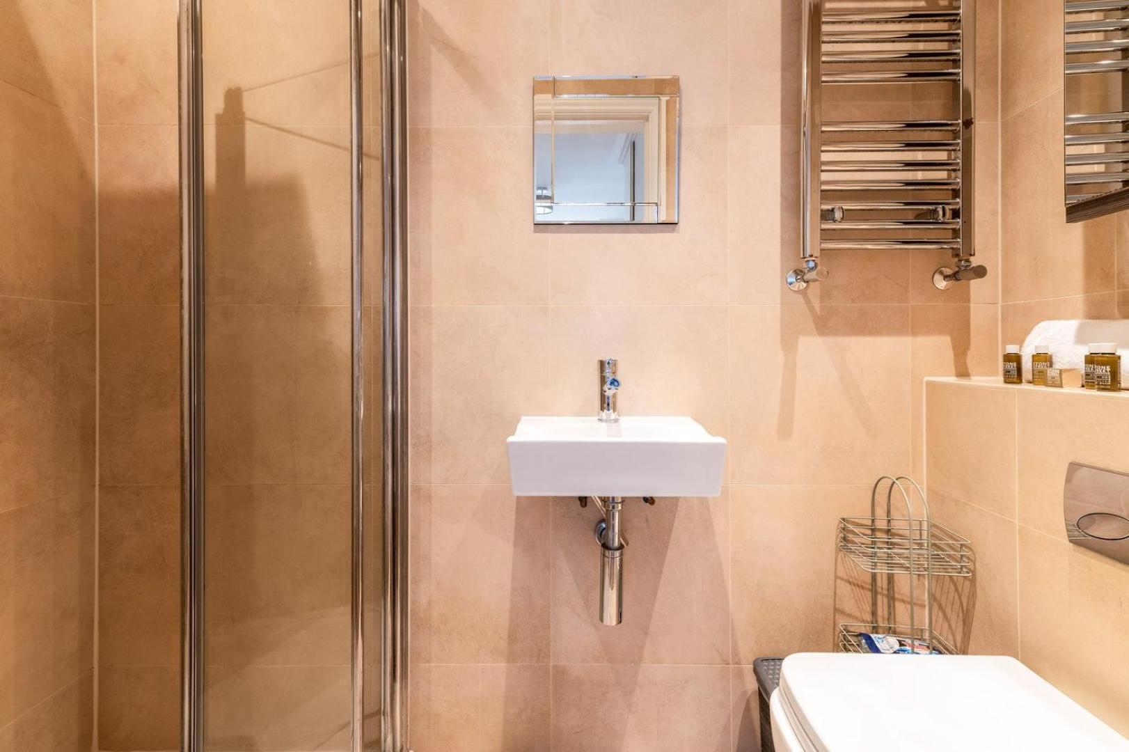 Gorgeous Kentish Town Flat